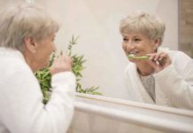 50歲不到滿頭白髮?提醒:白髮長在哪裡,暴露了你的健康情況